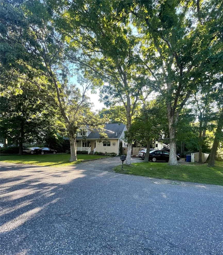 Unit for sale at 43 Floyd Road N, Brookhaven, NY 11967