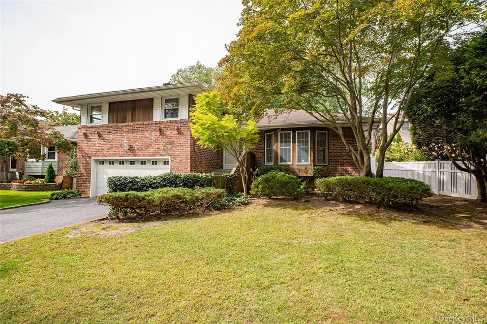 Unit for sale at 1872 Park Drive, Hempstead, NY 11783