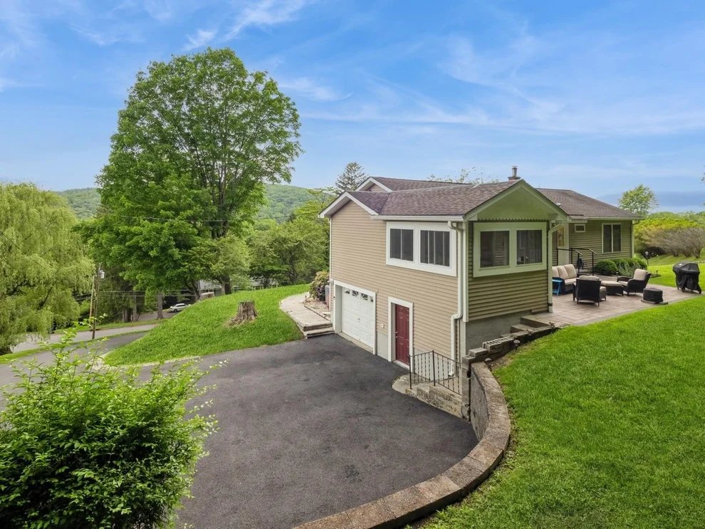 Unit for sale at 53 Lakeview Road, Carmel, NY 10512