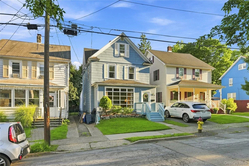Unit for sale at 15 Maple Street, Newburgh (City), NY 12550