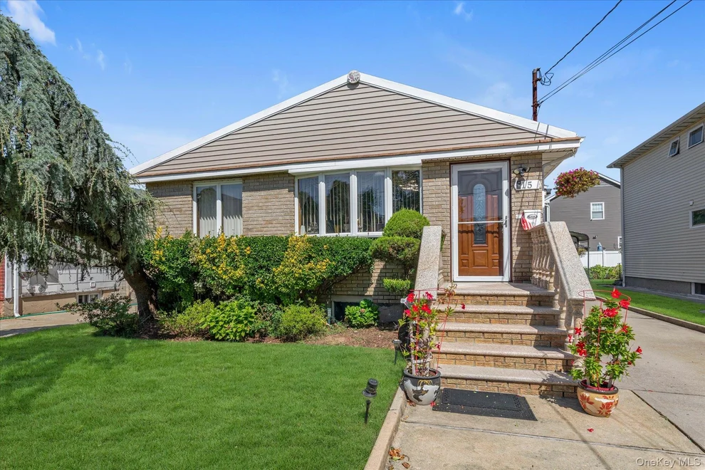 Unit for sale at 15 Hudson Avenue, Hempstead, NY 11580