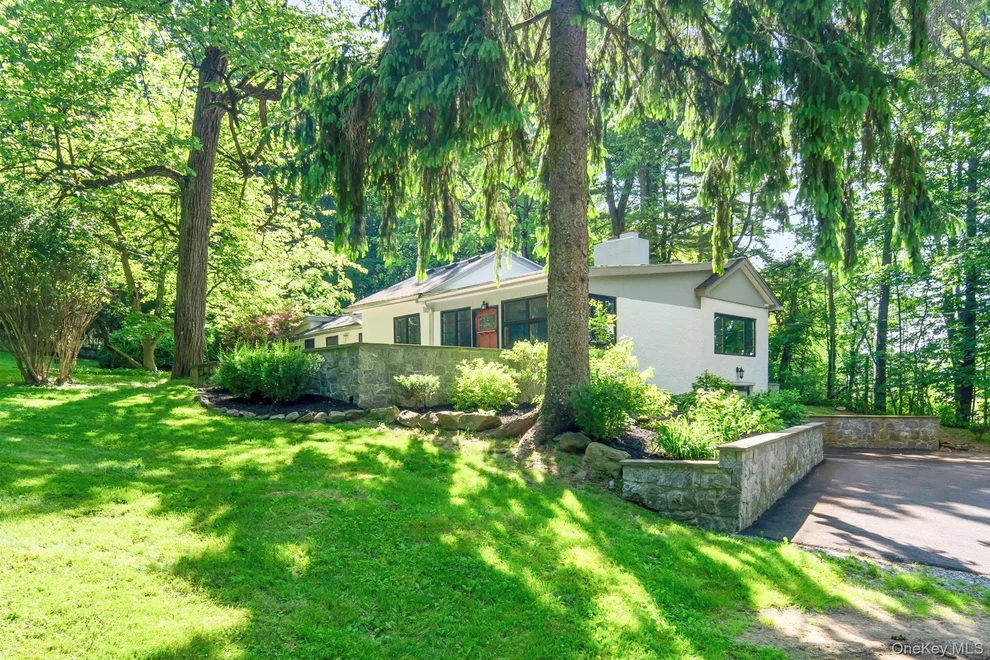 Unit for sale at 241 W Mt Airy Road, Cortlandt, NY 10520