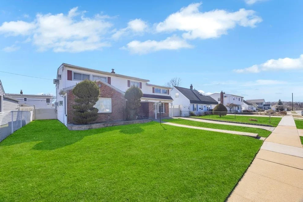 Unit for sale at 38 Cliff Lane, Hempstead, NY 11756