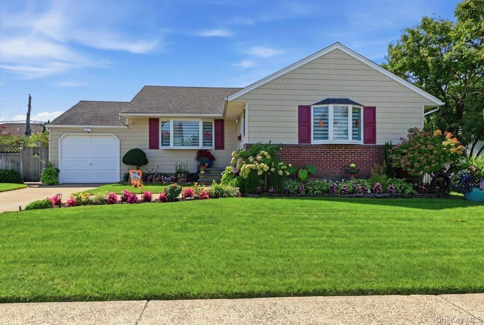 Unit for sale at 809 Garden Drive, Hempstead, NY 11010