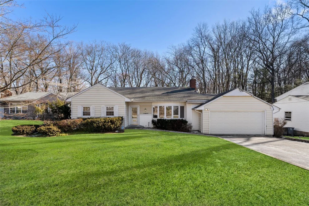 Unit for sale at 190 Beverly Road, White Plains, NY 10605