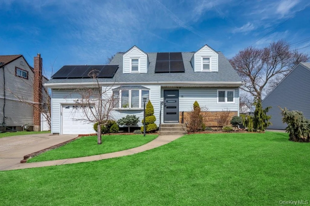 Unit for sale at 11 Karen Street, West Babylon, NY 11704