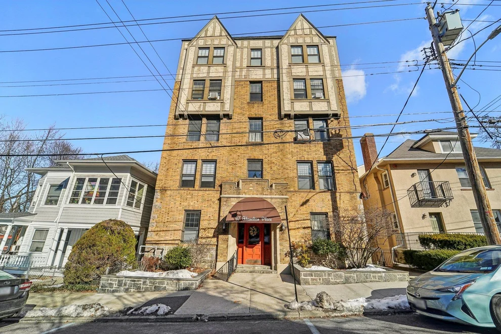 Unit for sale at 37 Hamilton Place, Greenburgh, NY 10591