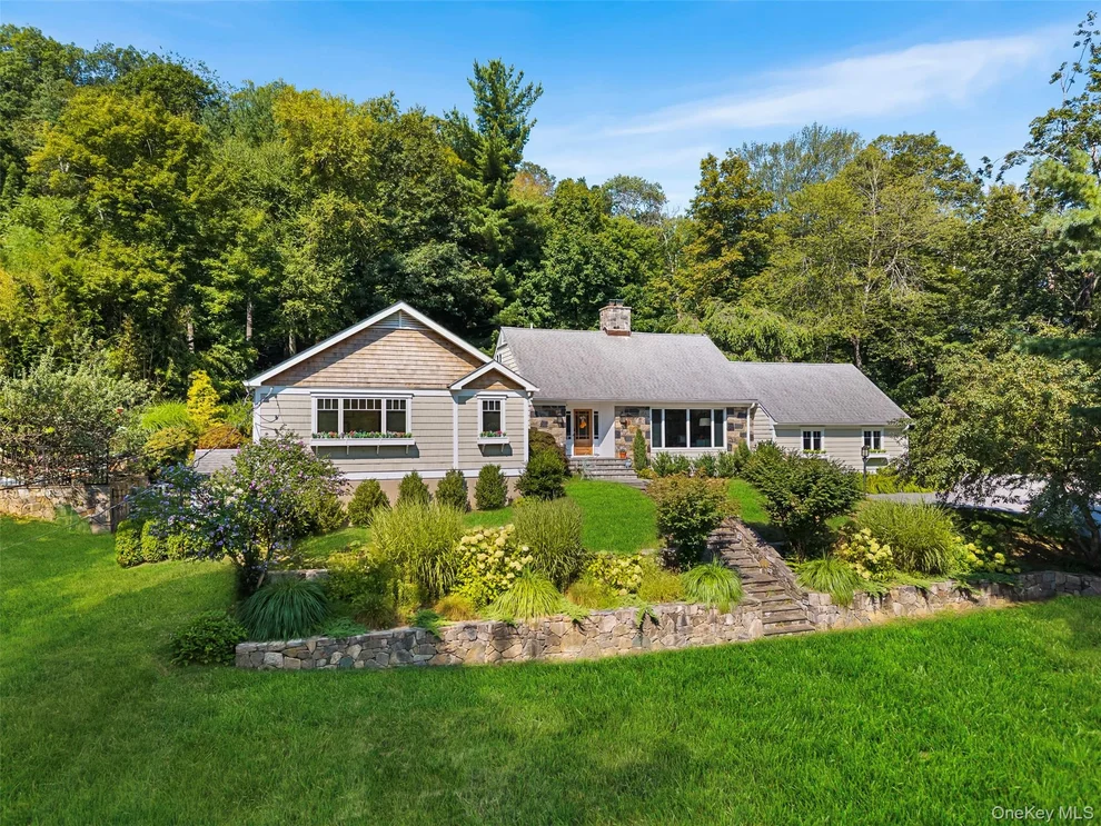 Unit for sale at 507 Croton Lake Road, Bedford, NY 10549