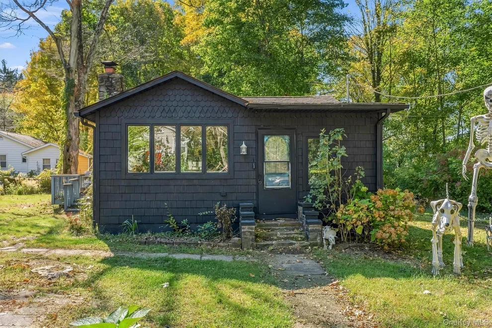 Unit for sale at 6 Moran Trail, Blooming Grove, NY 10950