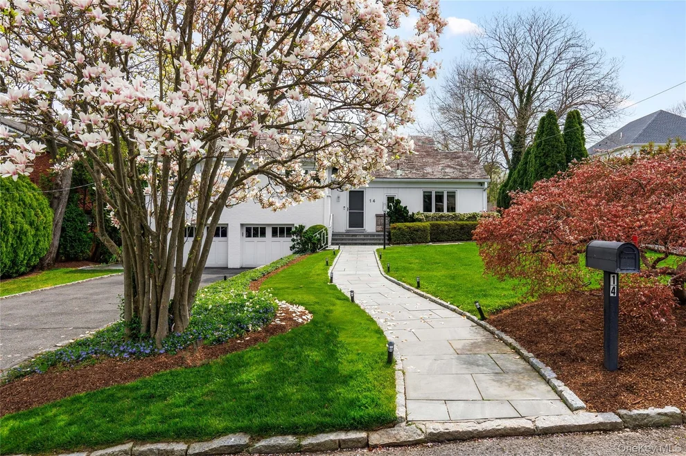 Unit for sale at 14 Echo Bay Place, New Rochelle, NY 10805
