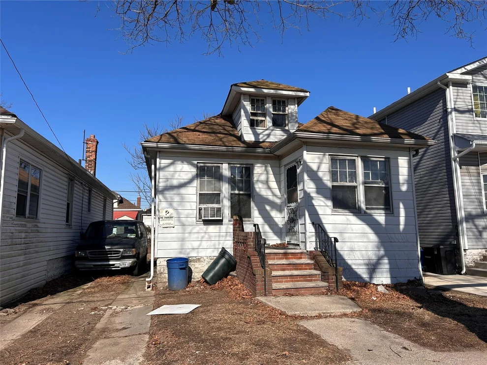 Unit for sale at 17203 119th Avenue, New York, NY 11434