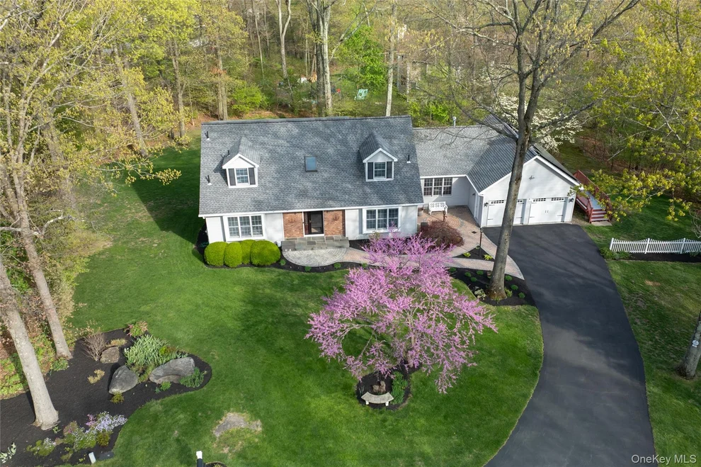 Unit for sale at 11 E Salem Road, Fishkill, NY 12524