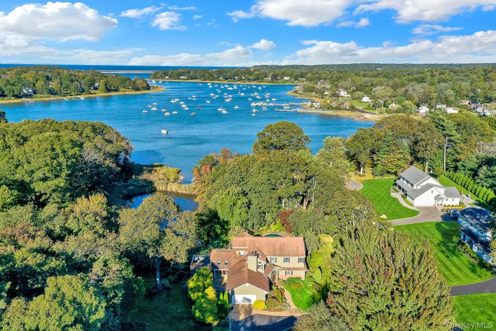 Unit for sale at 9 Shipyard Lane, Brookhaven, NY 11733