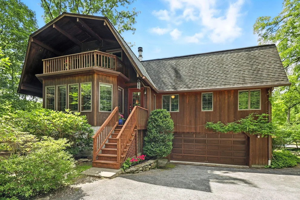 Unit for sale at 223 Hardscrabble Road, Mount Pleasant, NY 10510