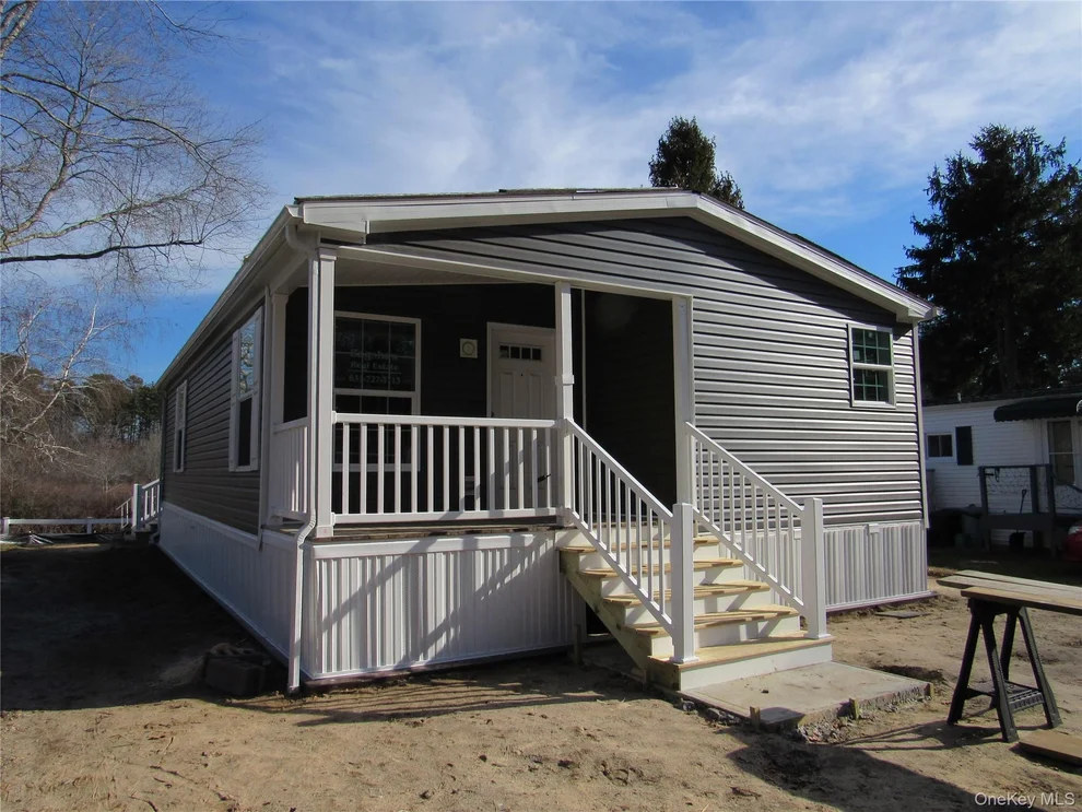 Unit for sale at 525 57 Riverleigh Avenue, Riverhead, NY 11901