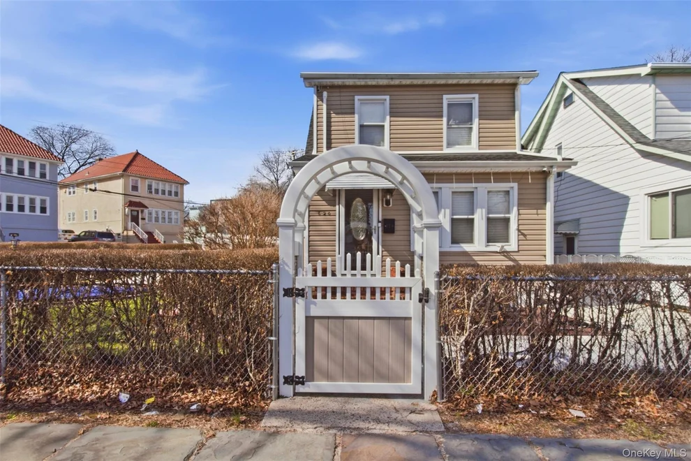 Unit for sale at 620 S 9th Avenue, Mount Vernon, NY 10550