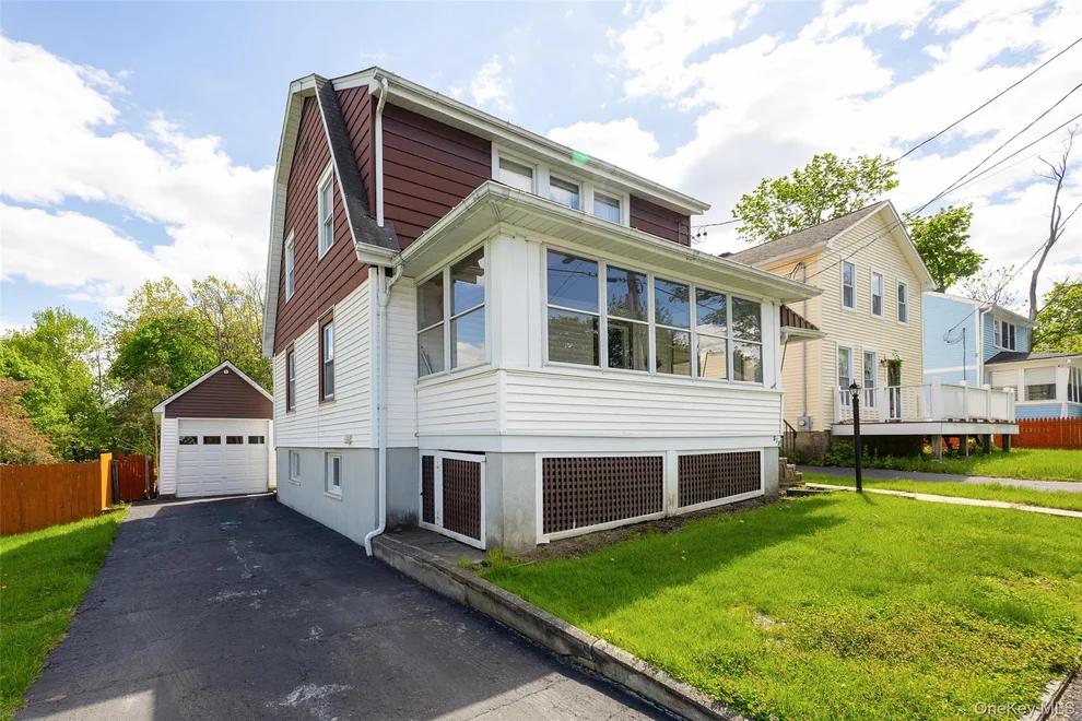Unit for sale at 6 Irving Avenue, Poughkeepsie (Town), NY 12601