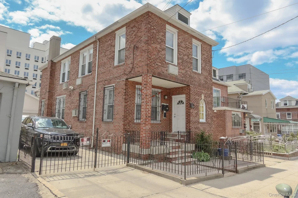 Unit for sale at 778 Adee Avenue, New York, NY 10467