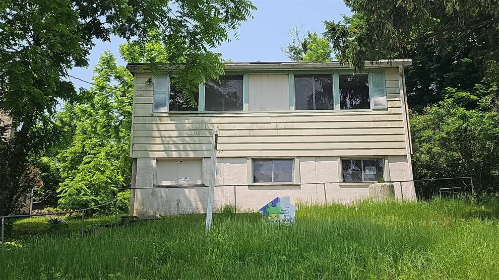 Unit for sale at 87 Hewitt Street, Putnam Valley, NY 10537