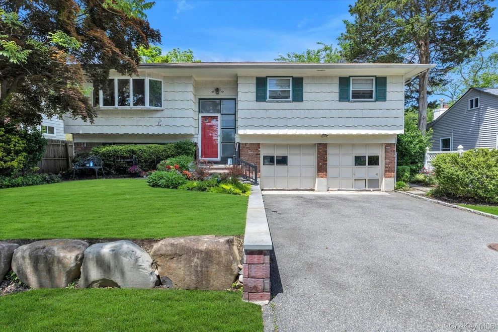 Unit for sale at 261 W Pulaski Road, Huntington, NY 11746
