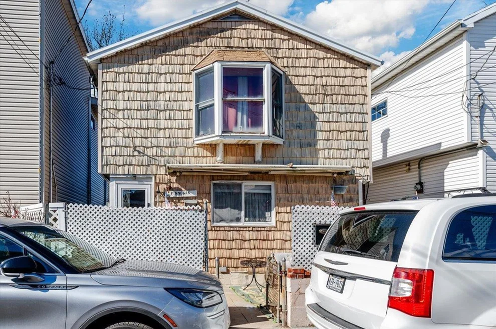 Unit for sale at 110 Edgewater Park, New York, NY 10465