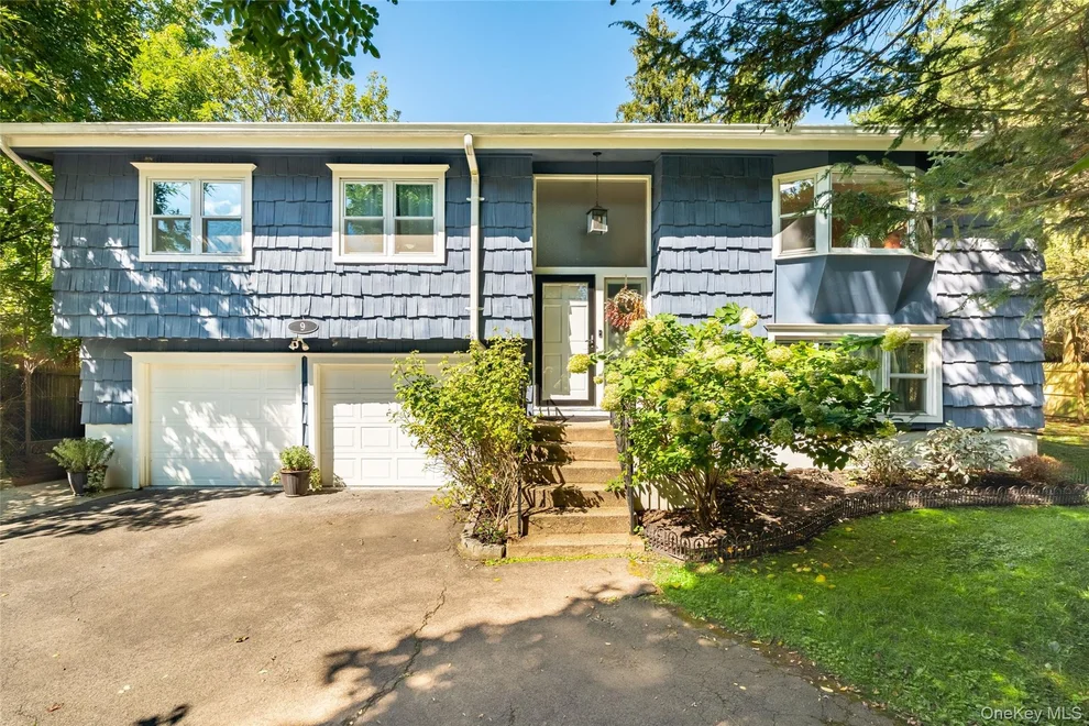 Unit for sale at 9 Brookdell Drive, Greenburgh, NY 10530