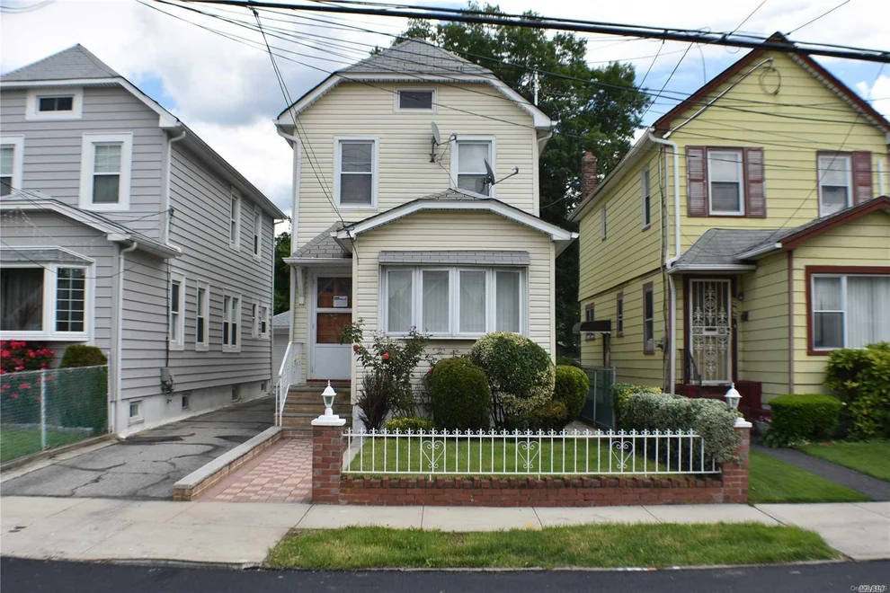 Unit for sale at 118-21 218th Street, New York, NY 11411