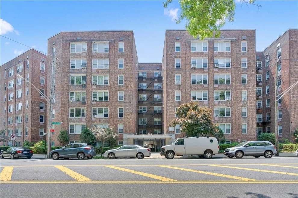 Unit for sale at 4320 Van Cortlandt Park E, New York, NY 10470