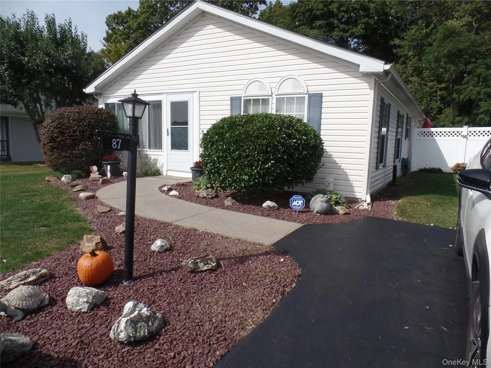 Unit for sale at 87 Vero, Poughkeepsie (Town), NY 12603