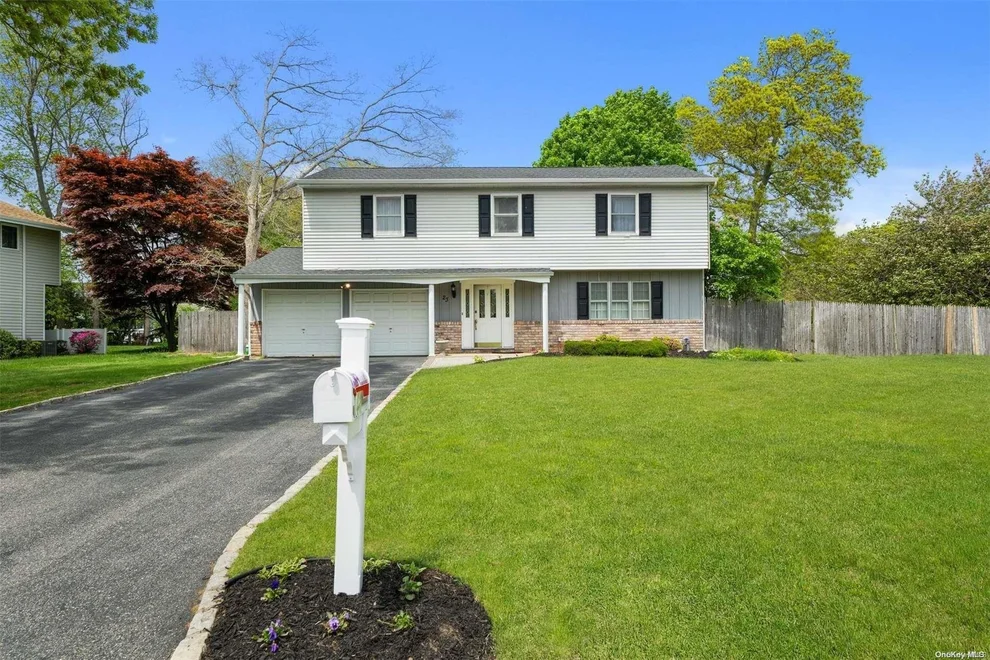 Unit for sale at 23 Kenny Street, Smithtown, NY 11788