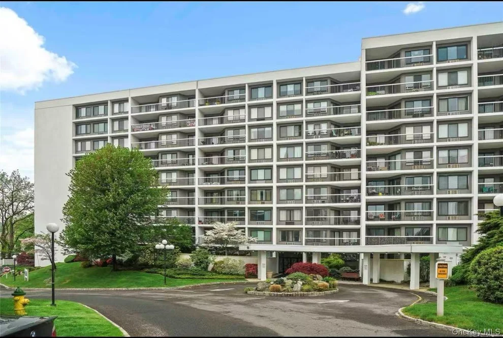 Unit for sale at 100 High Point Drive, Greenburgh, NY 10530