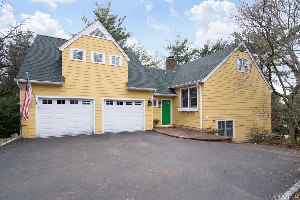 Unit for sale at 93 N Broadway, Greenburgh, NY 10533