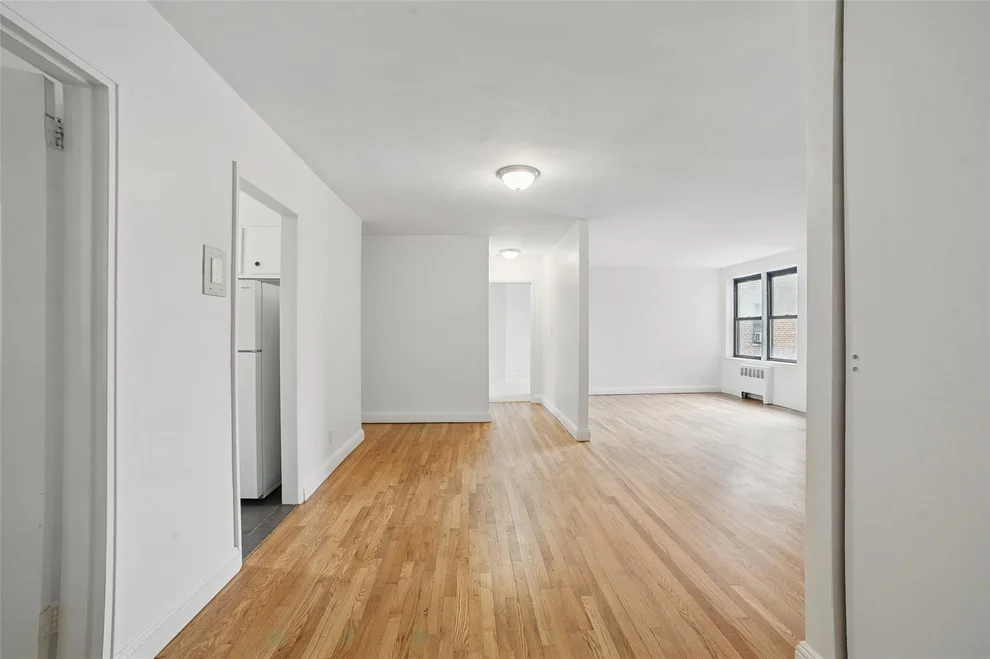 Unit for sale at 10 Franklin Avenue, White Plains, NY 10601