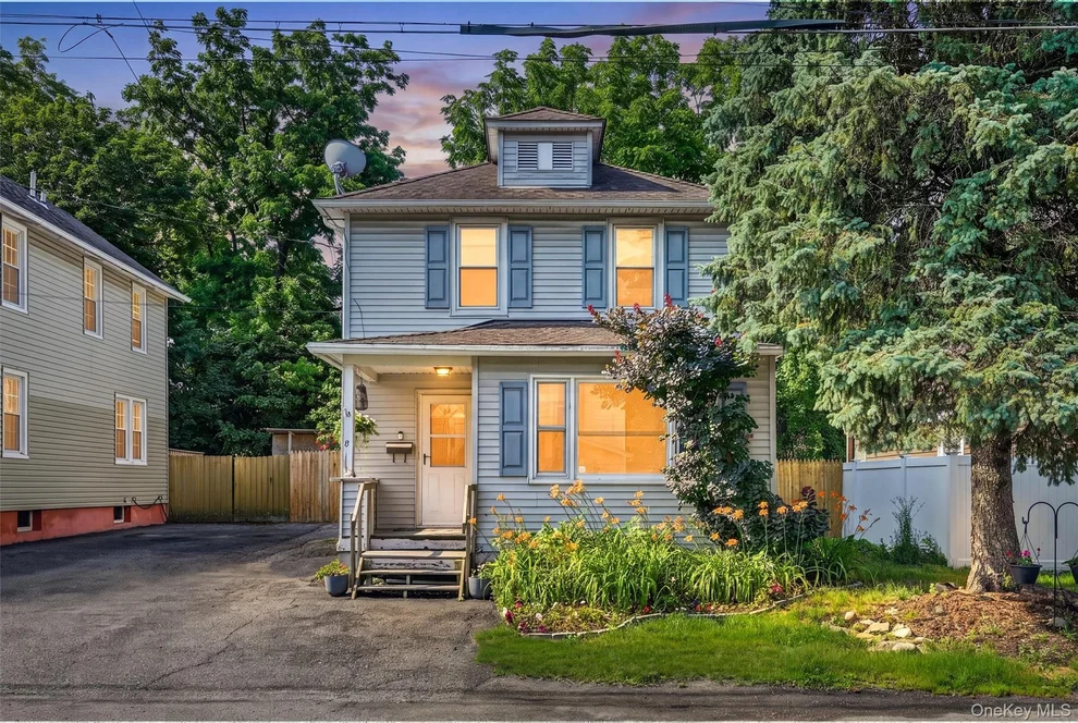 Unit for sale at 9 E Stone Street, Newburgh (Town), NY 12550