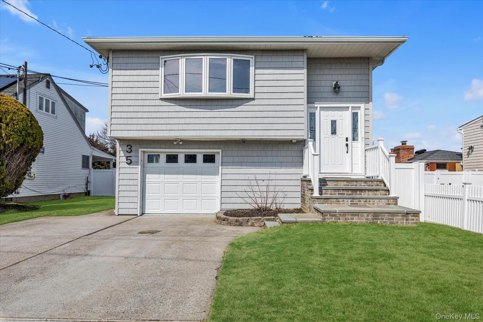 Unit for sale at 35 Lee Avenue, Babylon, NY 11702