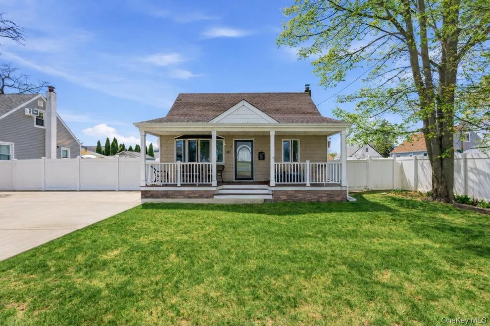 Unit for sale at 287 43rd Street, Babylon, NY 11757