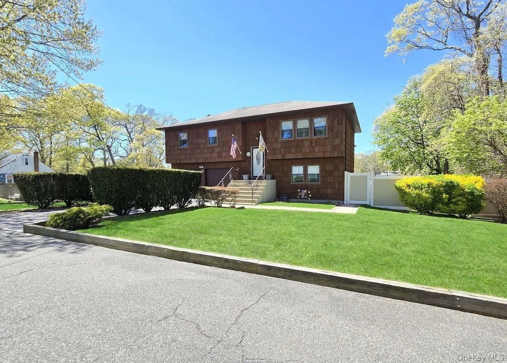 Unit for sale at 76 Webster Avenue, Brookhaven, NY 11779