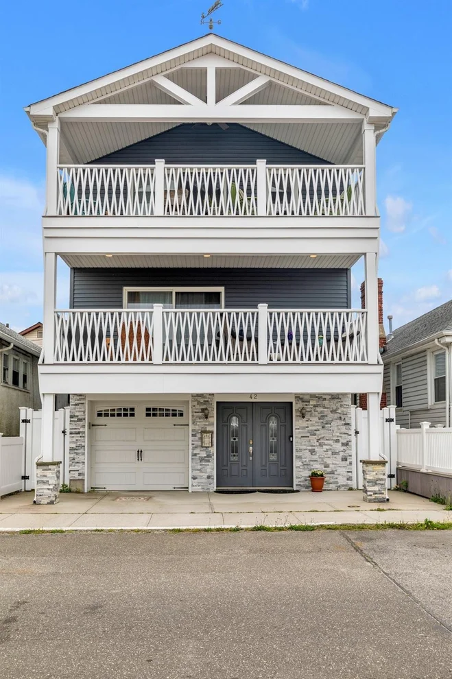 Unit for sale at 42 Pennsylvania Avenue, Long Beach, NY 11561