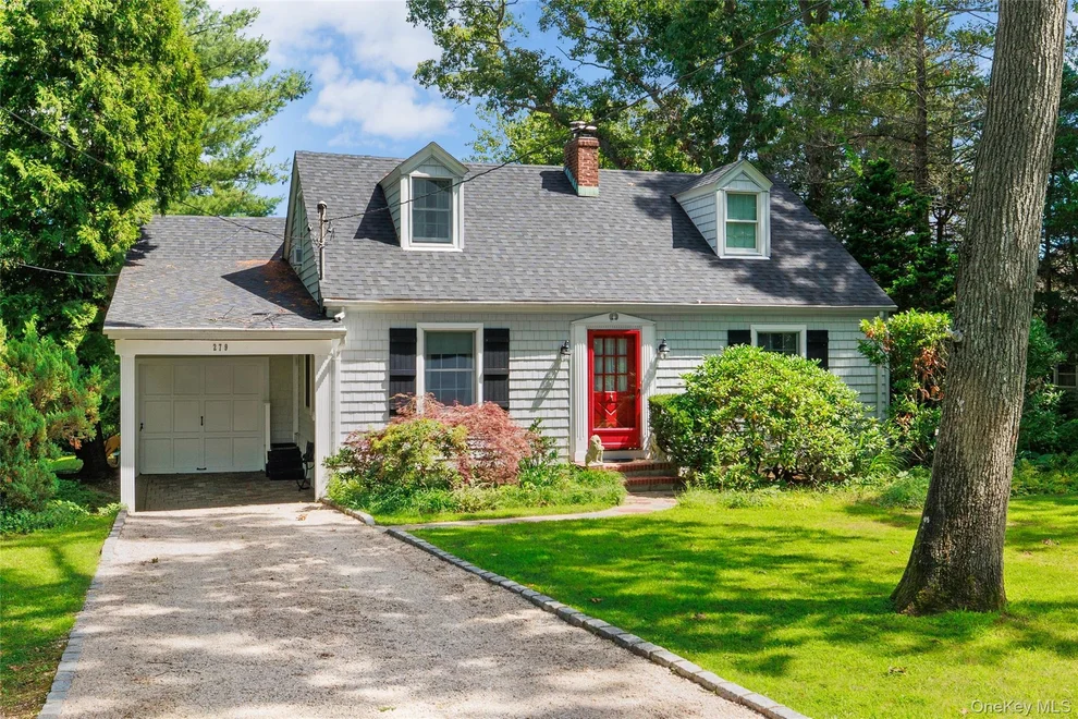 Unit for sale at 279 Great River Road, Islip, NY 11739