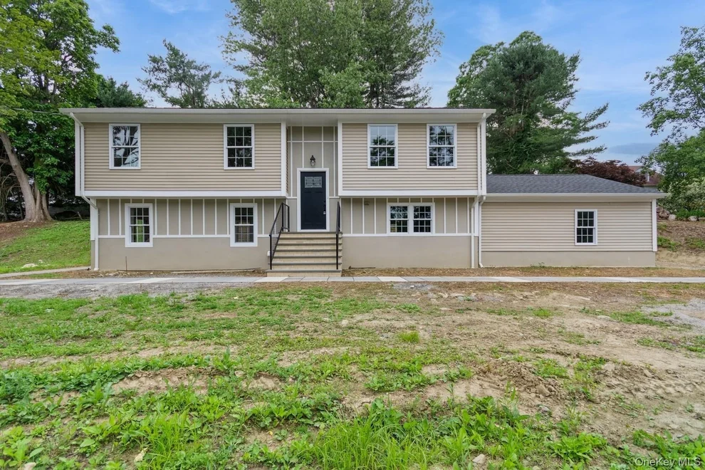 Unit for sale at 24 Sol Drive, Kent, NY 10512