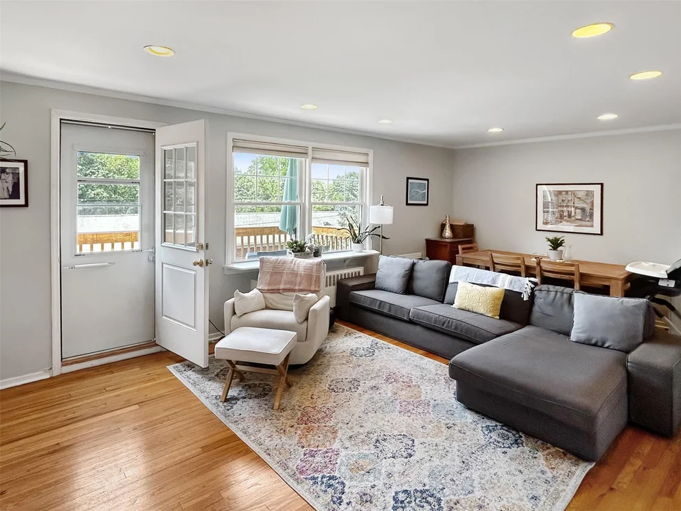 Unit for sale at 100 Cedar Street, Greenburgh, NY 10522