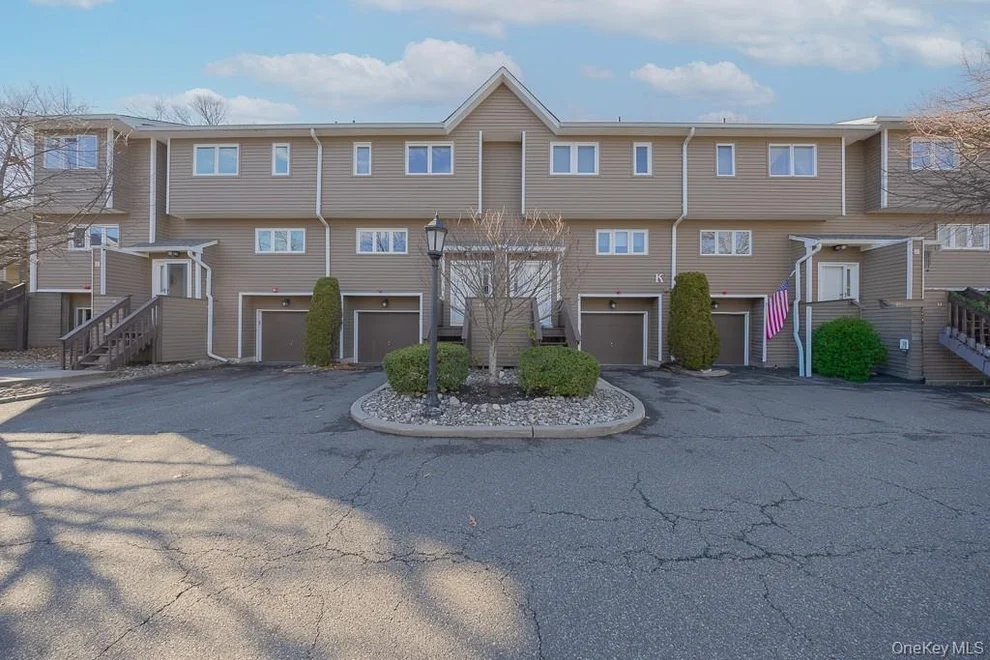 Unit for sale at 75 Village Green, Clarkstown, NY 10954