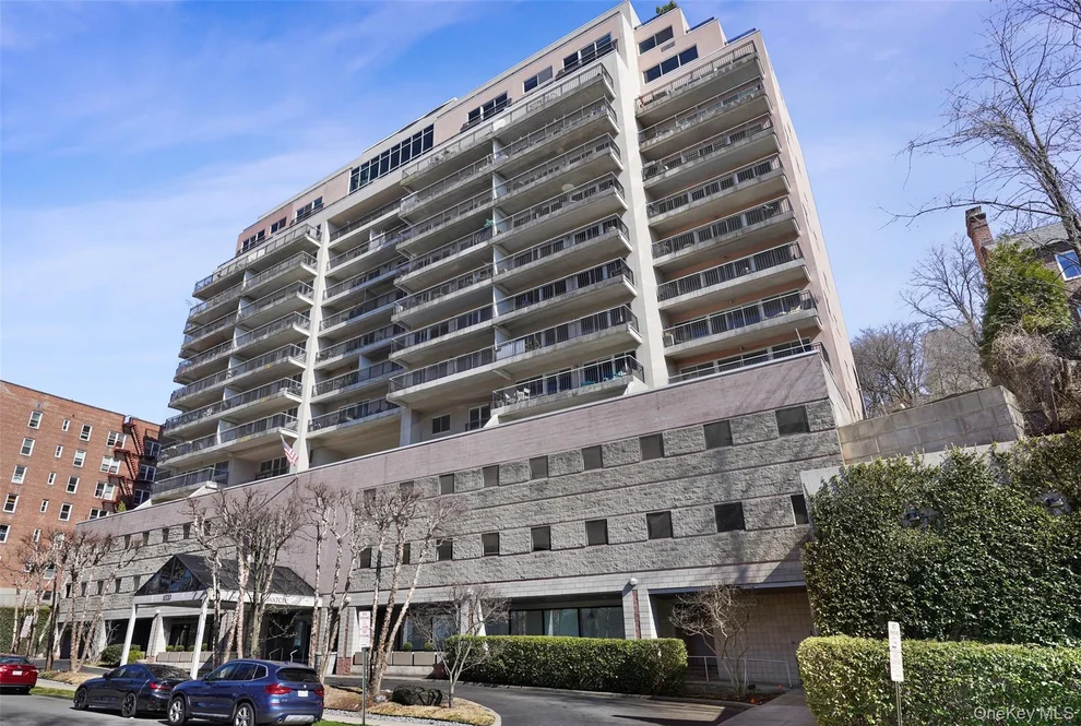 Unit for sale at 1020 Warburton Avenue, Yonkers, NY 10701