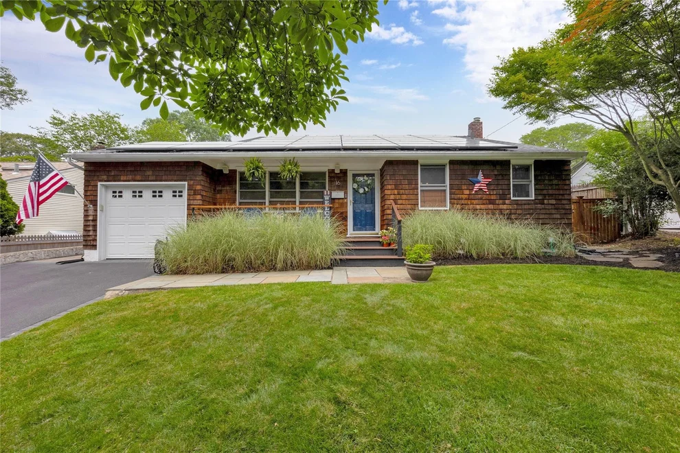 Unit for sale at 16 Capitol Place, Huntington, NY 11746