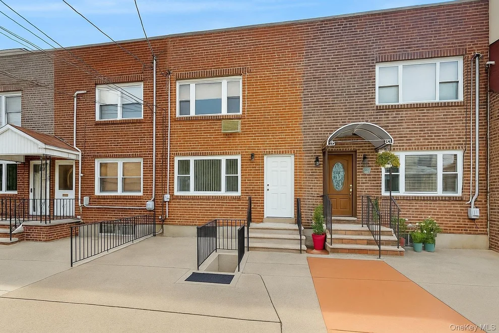 Unit for sale at 1570 Colden Avenue, New York, NY 10462
