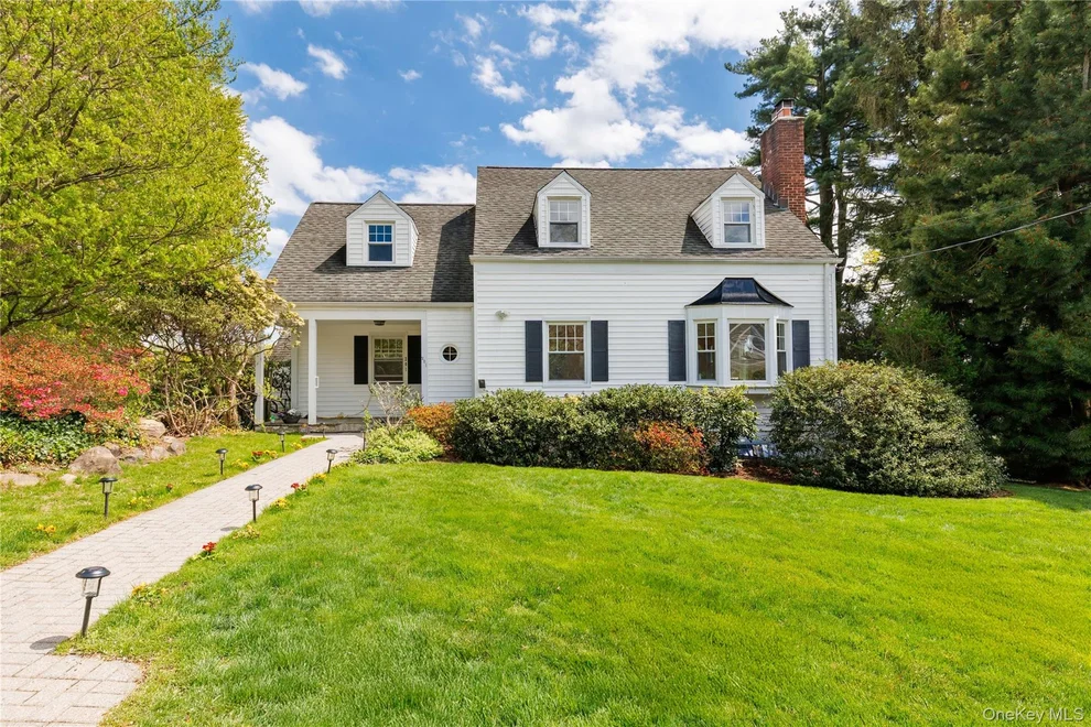 Unit for sale at 201 Clayton Road, Scarsdale, NY 10583