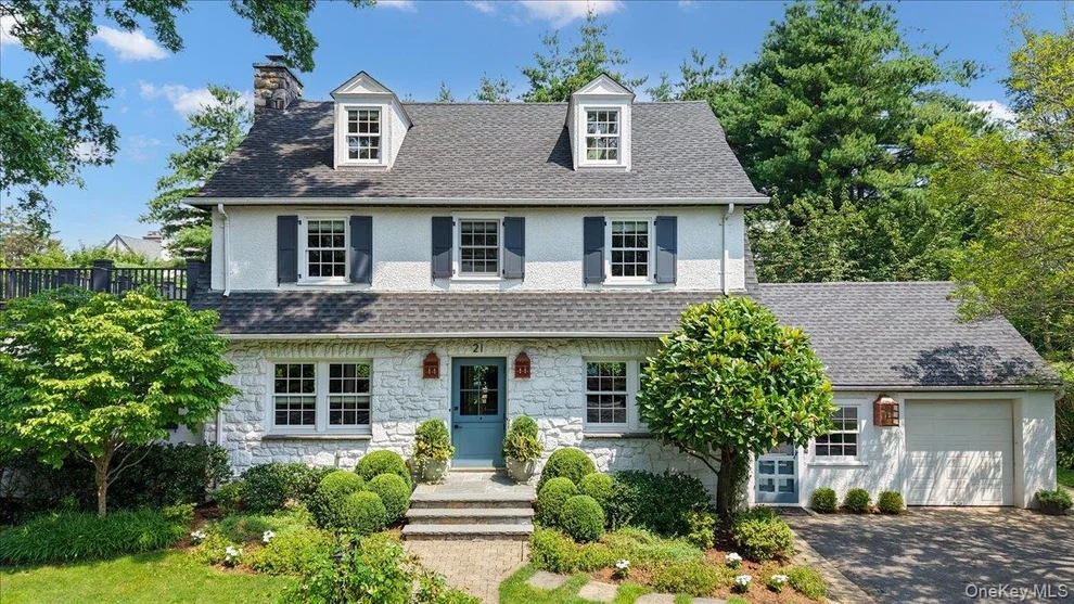 Unit for sale at 21 Orchard Road, Mamaroneck, NY 10538