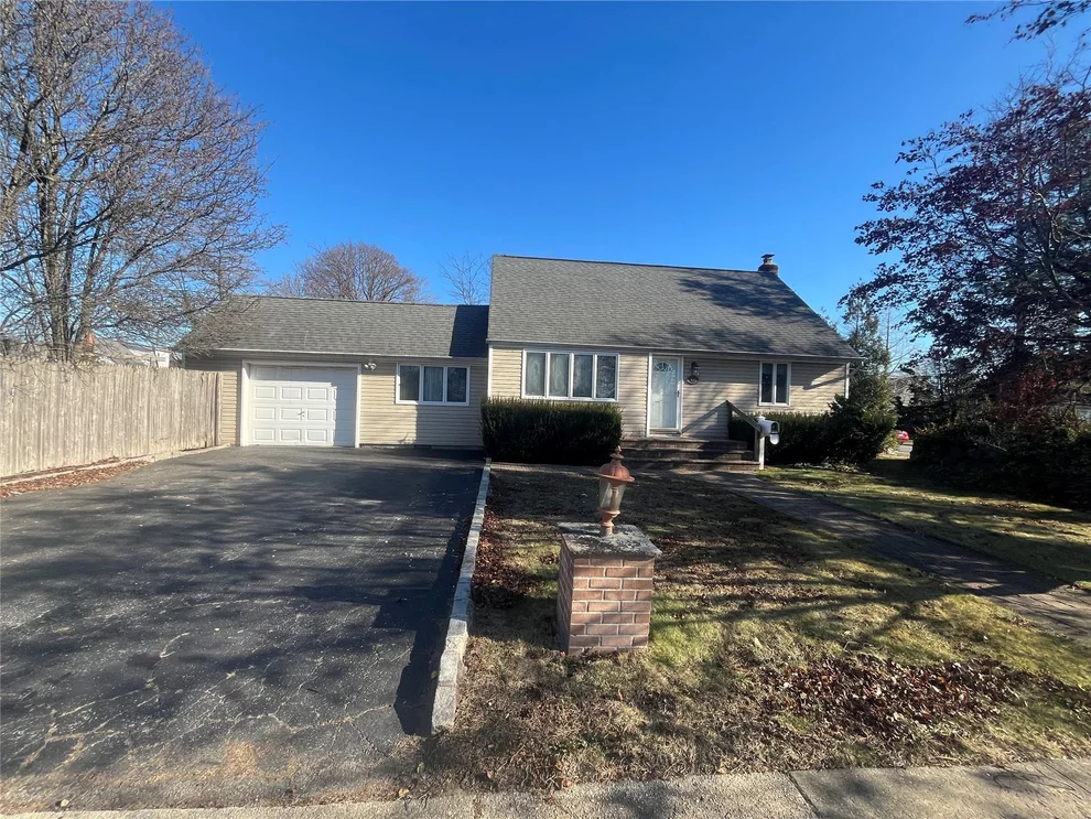Unit for sale at 493 17th Street, Babylon, NY 11704