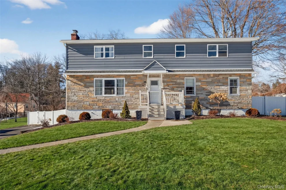 Unit for sale at 15 Laffin Lane, Poughkeepsie (Town), NY 12603