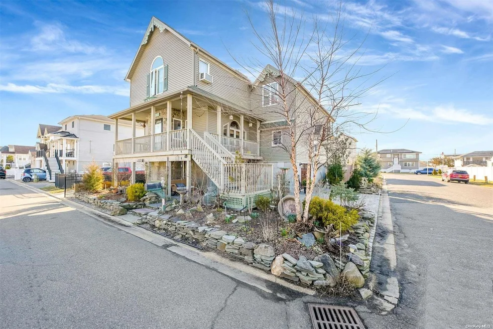 Unit for sale at 825 Arctic Street, Babylon, NY 11757